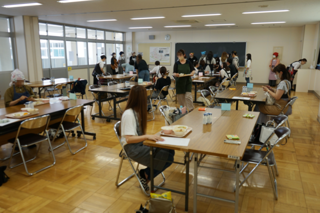 給食試食会_02