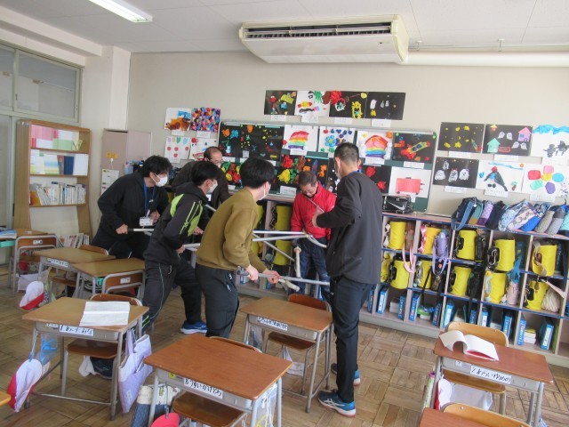 不審者確保の様子