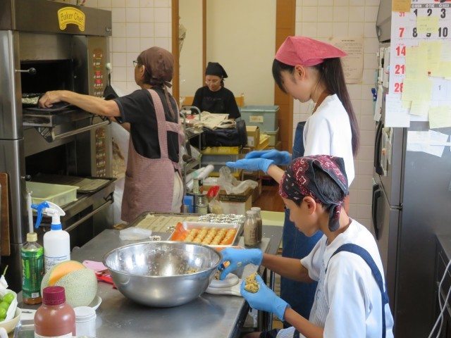 職場体験・ケーキ屋さん