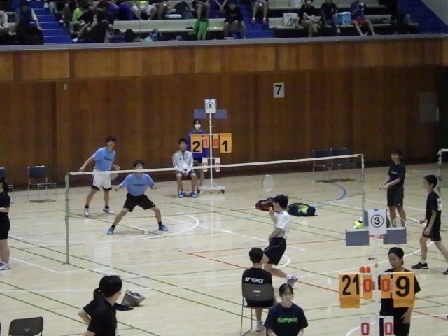 バドミントン県大会イメージ