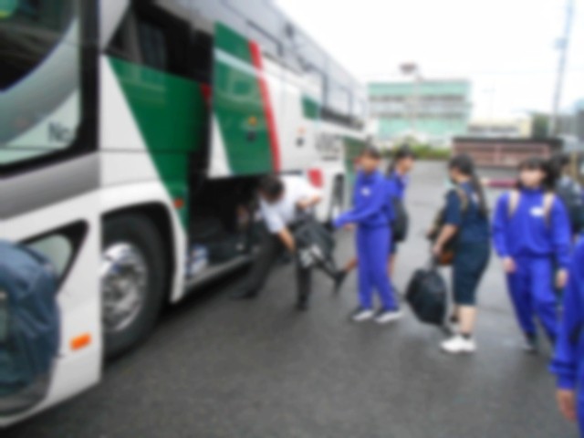 大きい荷物を乗せて